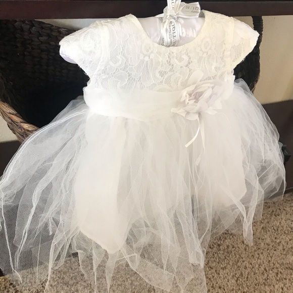 Baby girl Special Occasion White Tutu Dress - Picture 2 of 6